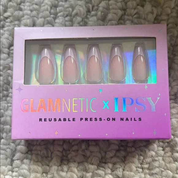 🌸 3/$15 New Glamnetic x Ipsy Press-On Nails in Lilac Sky - Picture 1 of 3